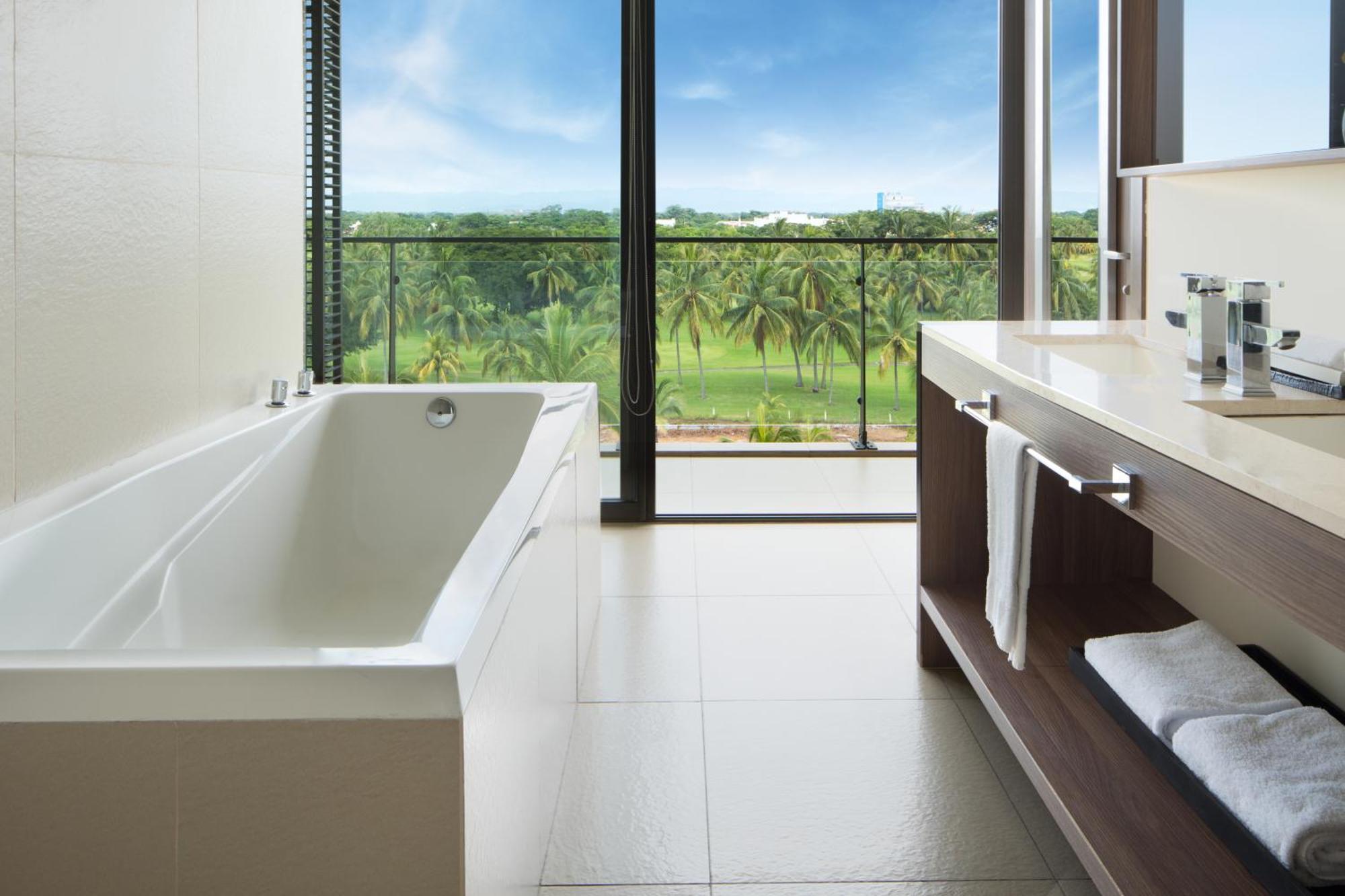 Live Aqua Private Residences Marina Vallarta 巴亞爾塔港 外观 照片
