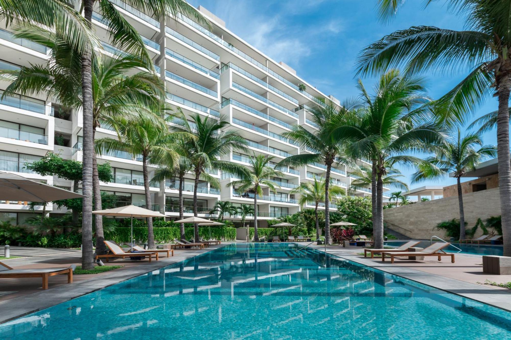 Live Aqua Private Residences Marina Vallarta 巴亞爾塔港 外观 照片